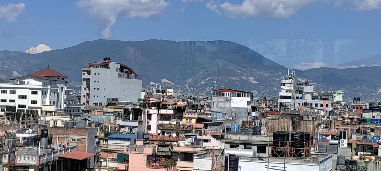 Hotel Nepalaya Kathmandu Bagian luar foto